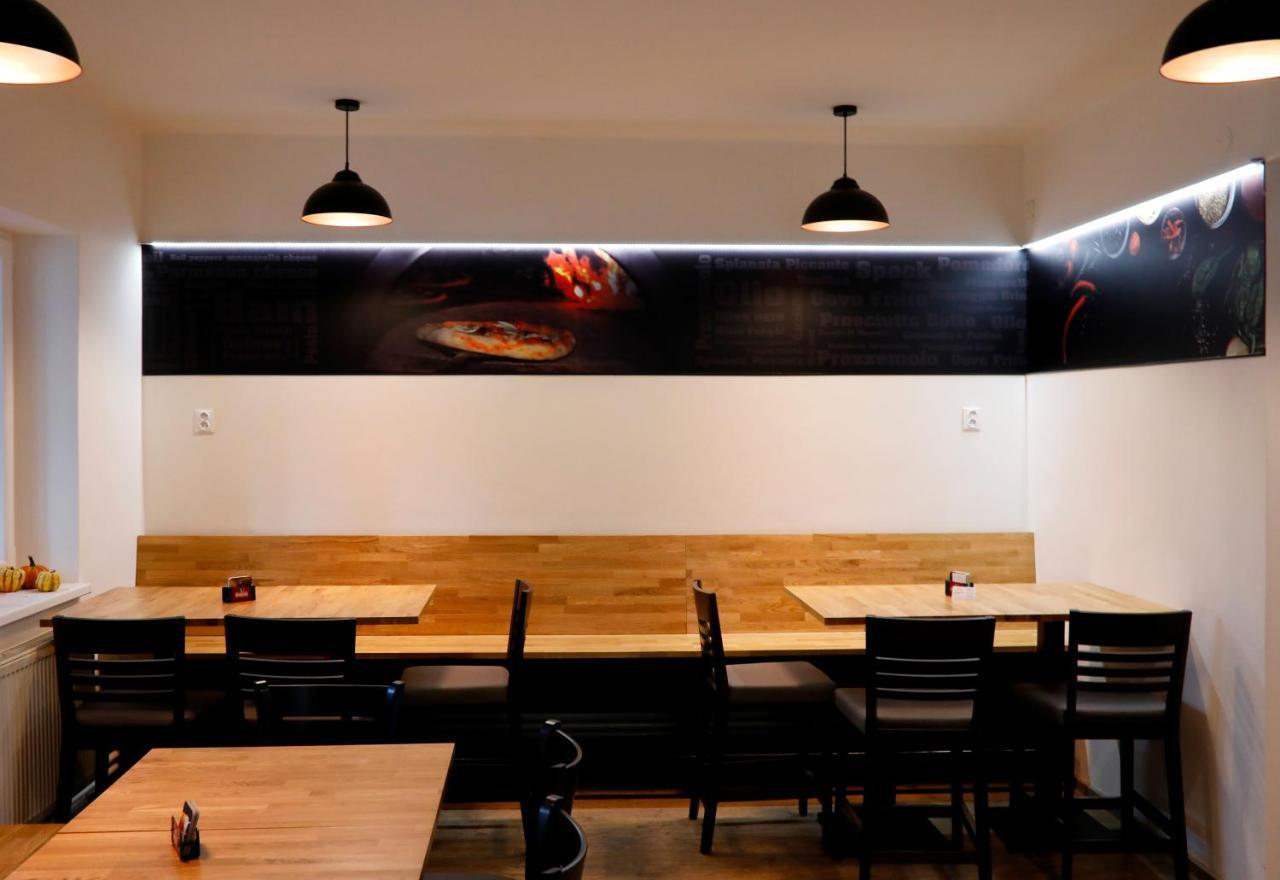 Penzion&Pizzerie U Massima Vyškov Exteriér fotografie